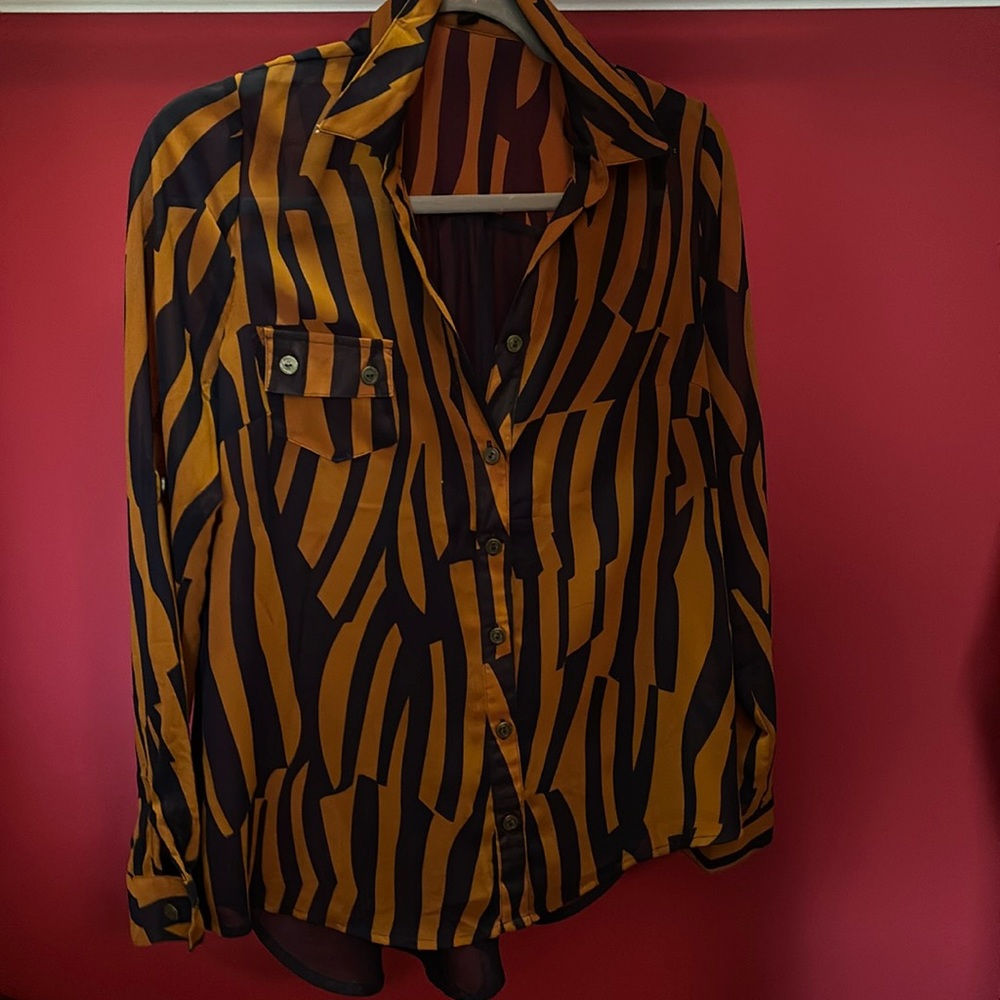 Mine. Blouse. Brownand navy blue button up.